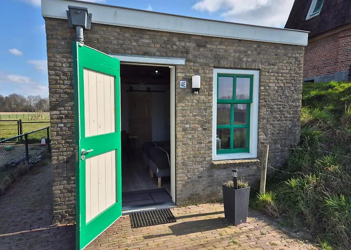 Slapen Aan De Voet Van De Molen